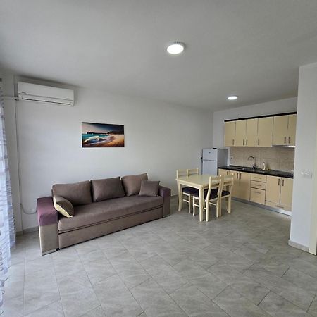 Ferienwohnung Roxhensi Shëngjin Exterior foto