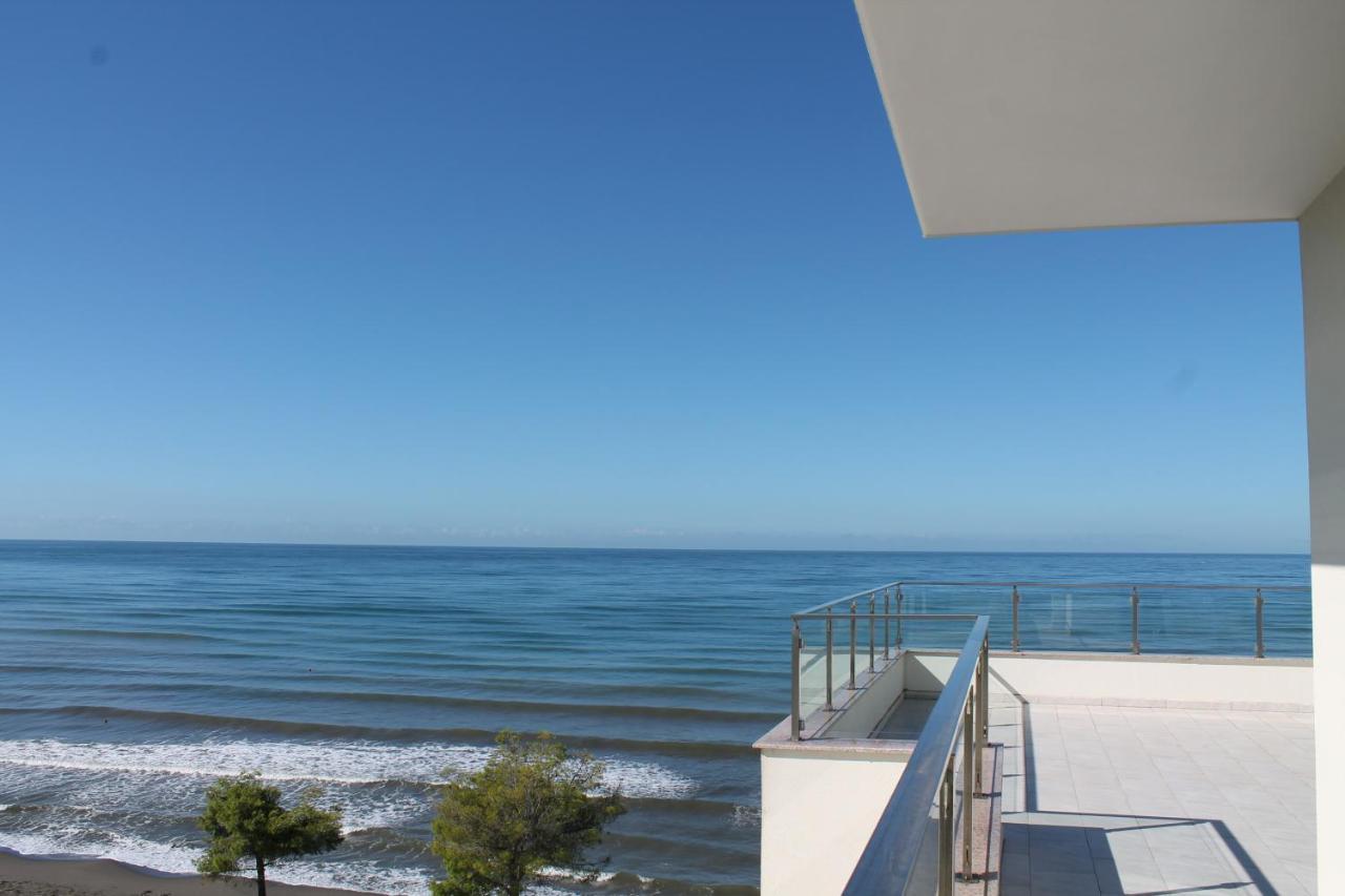 Ferienwohnung Roxhensi Shëngjin Exterior foto