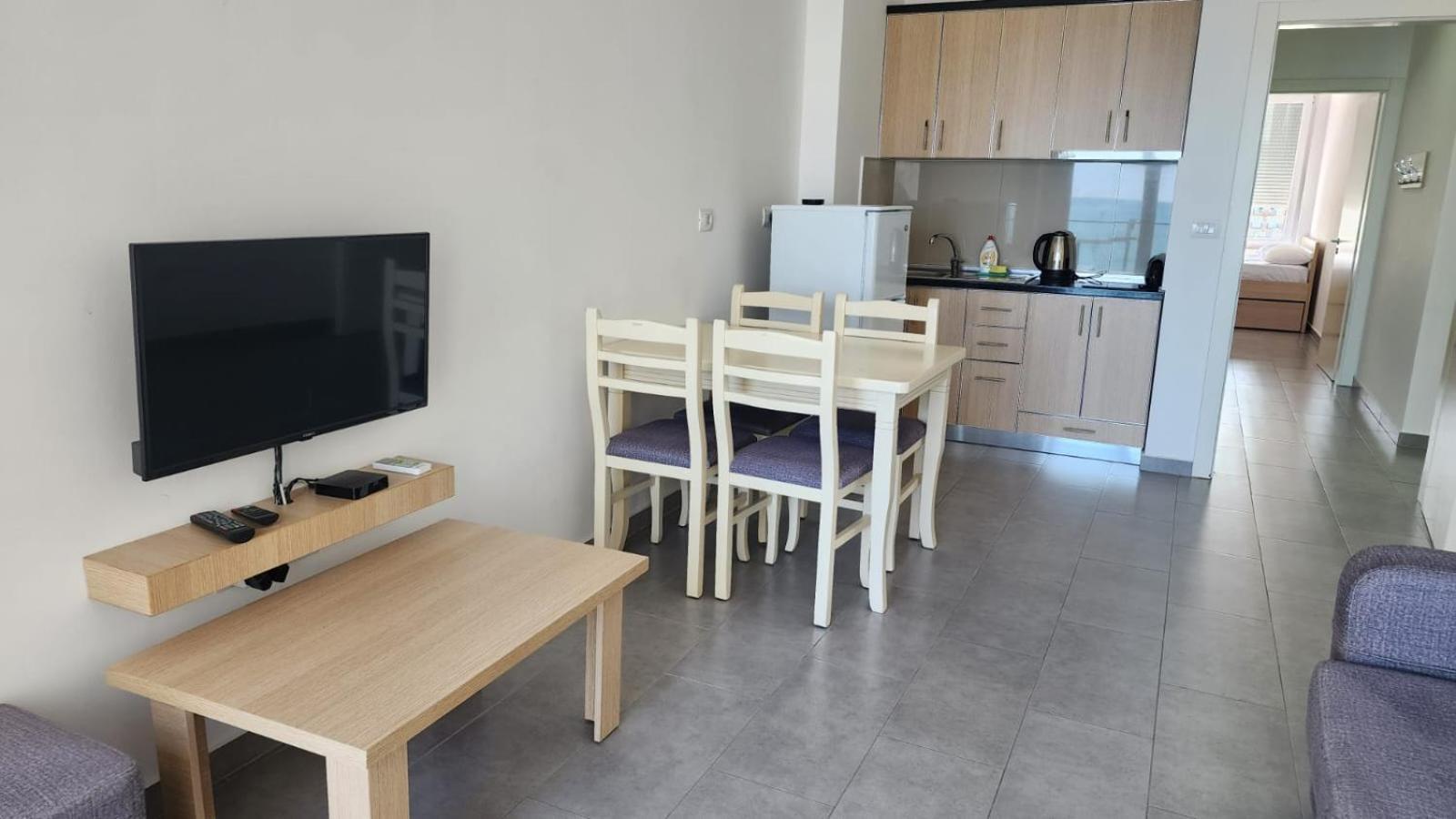 Ferienwohnung Roxhensi Shëngjin Exterior foto