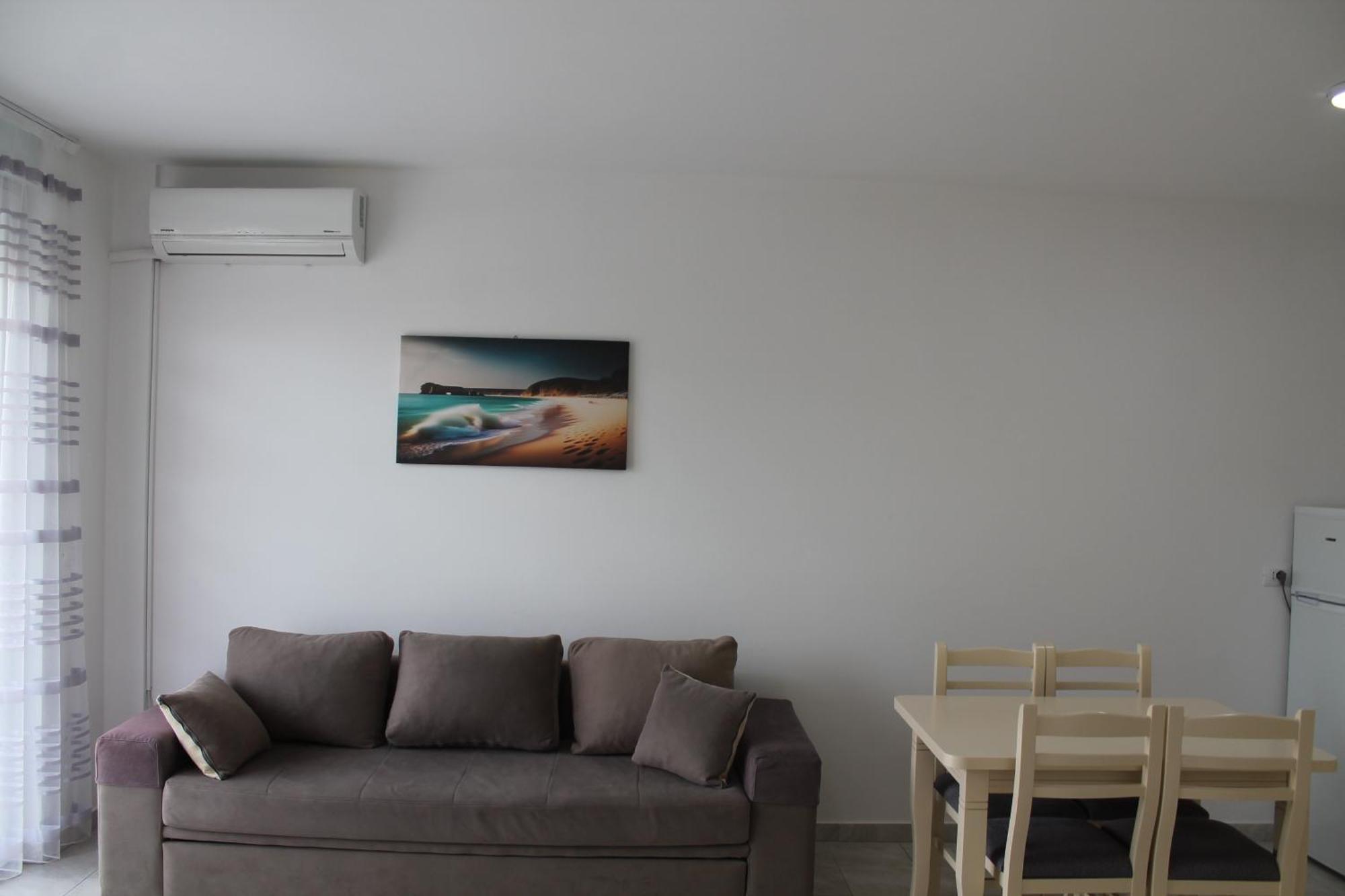 Ferienwohnung Roxhensi Shëngjin Exterior foto